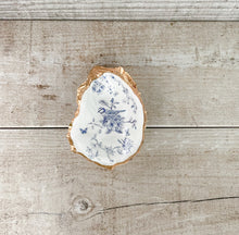 Load image into Gallery viewer, Blue &amp; White Chinoiserie