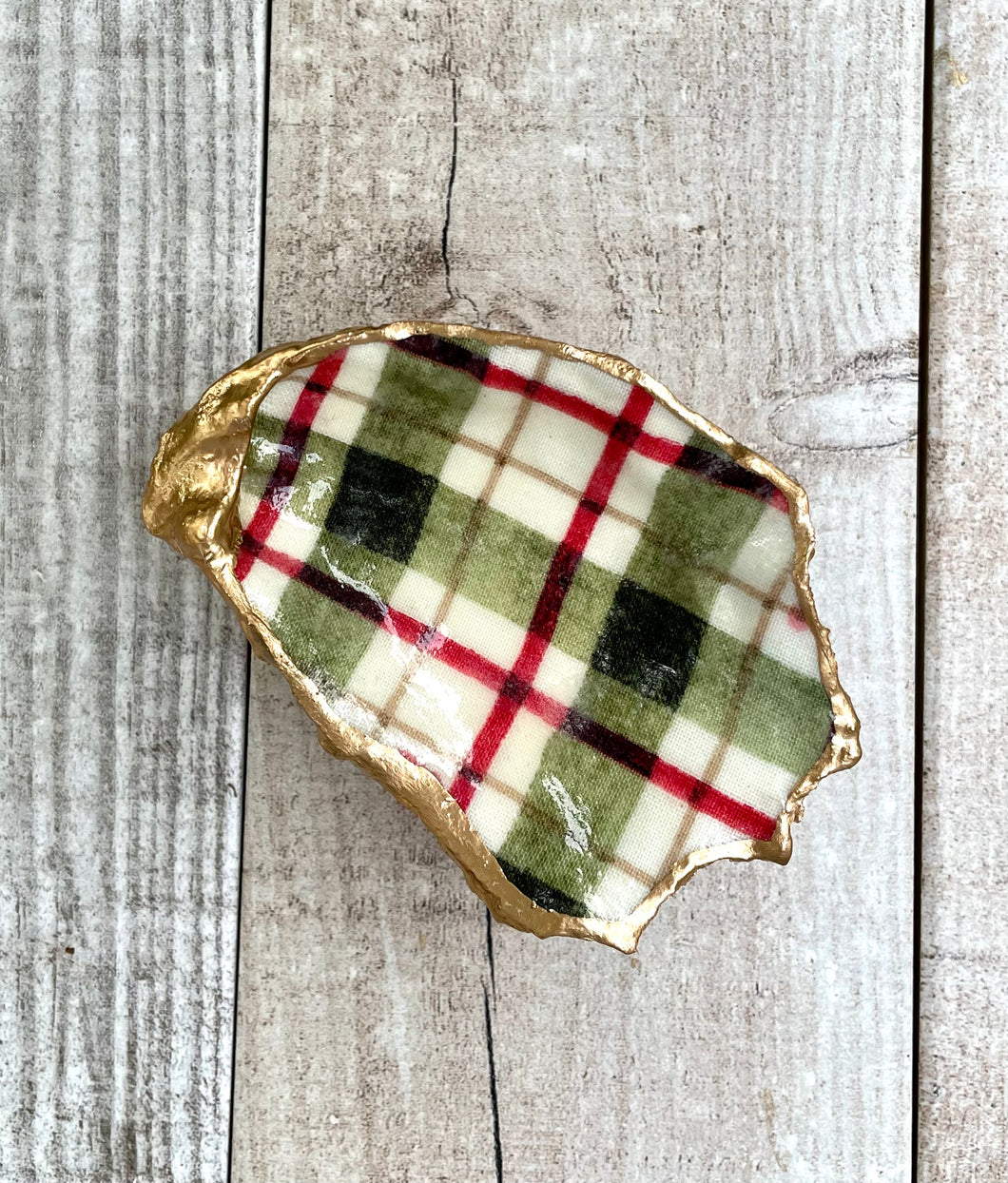 Holiday Plaid Stacked Oyster Shell Trinket Dish