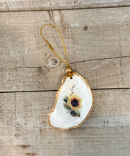 Load image into Gallery viewer, Oyster Shell Ornaments